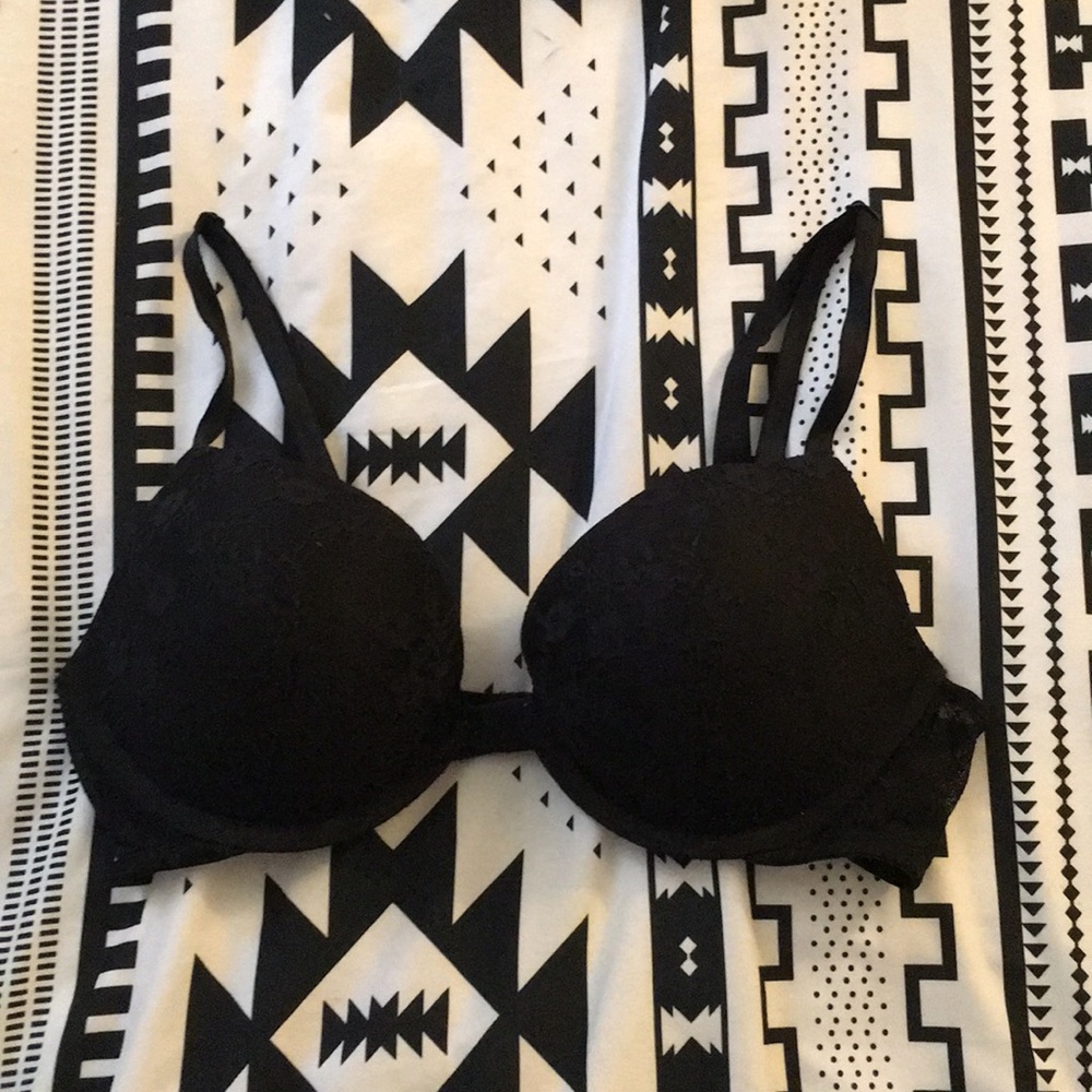 Victoria’s Secret Lace Push Up Bra